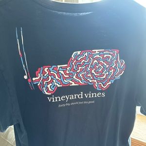 Vineyard Vines men’s tshirt